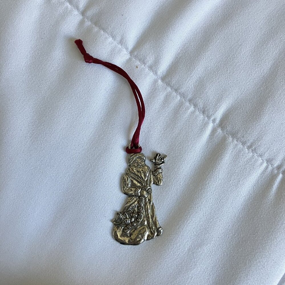 Vintage Seagull Pewter Ornament 1993‎ Christmas Santa Claus St. Nicholas Silver
